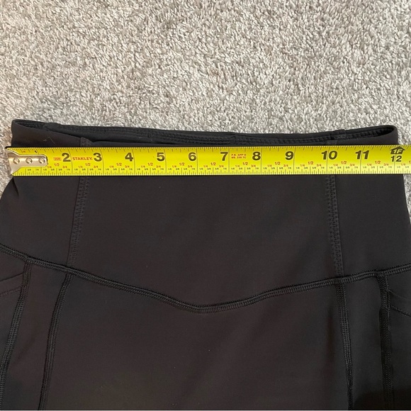 Lululemon Women's Size 4 Ankle Tight Black 24 x 24 Yoga Pants W/ Pockets - Picture 6 of 13